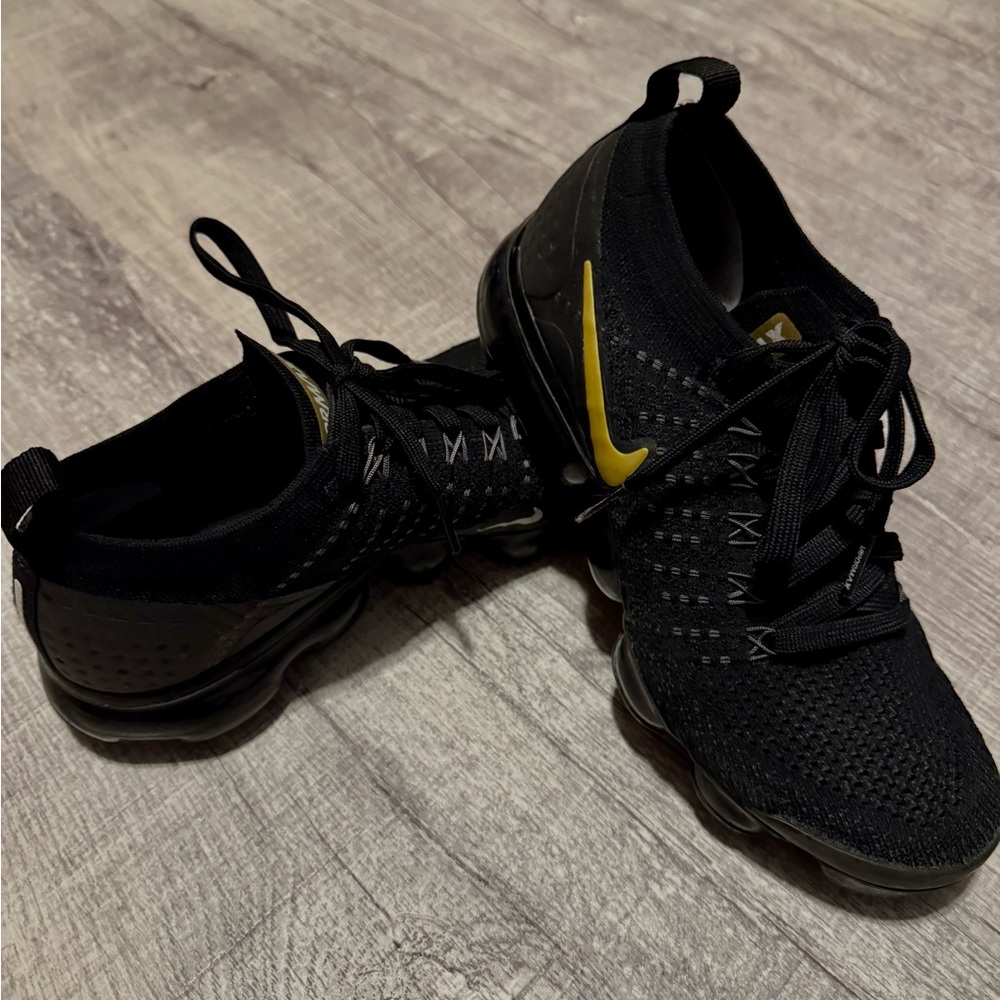 Nike Black and Yellow Athletic Shoes